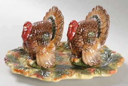 Harvest Figural Collection (3 Pc) Salt and Pepper Tray Set