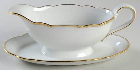2679 Gravy Boat with Attached Underplate