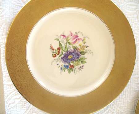 SY1049 Dinner Plate