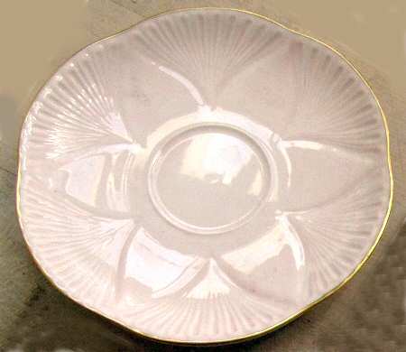 13633 (Dainty Shape) Saucer for Flat Cup