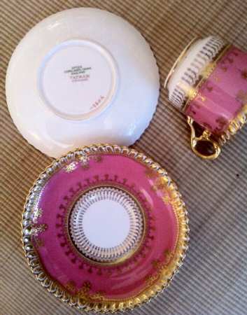Y482 Flat Demitasse Cup & Saucer Set