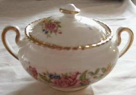 Trent Sugar Bowl & Lid