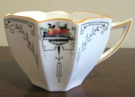 Bowl of Fruit Flat Cup