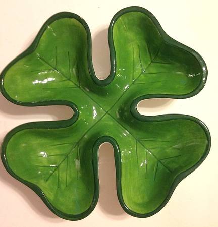 SWV2 Shamrock Plate