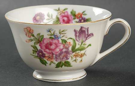 SON112 Footed Cup