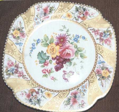 Cabinet Collection, The Dessert/Pie Plate