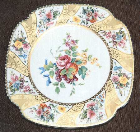 Cabinet Collection, The Dessert/Pie Plate