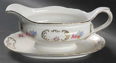 SCH653 Gravy Boat with Attached Underplate
