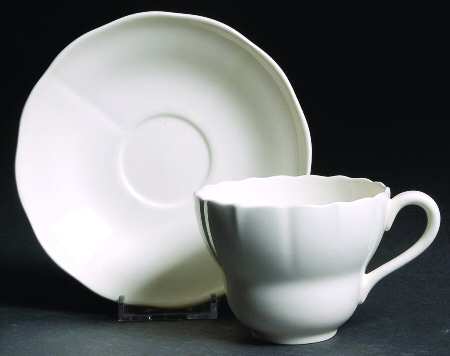 Marlborough White Flat Cup & Saucer Set