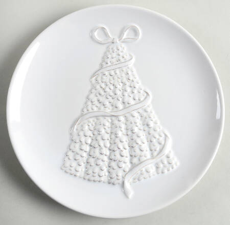 Traditions Salad Plate by St Nicholas Square