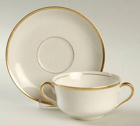 STB384 Flat Bouillon Cup & Saucer