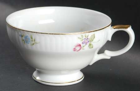 Flora (Scalloped) Footed Cup