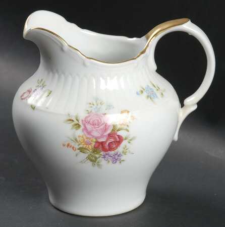 Flora (Scalloped) Creamer