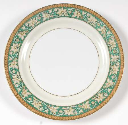 25110 Green Salad Plate