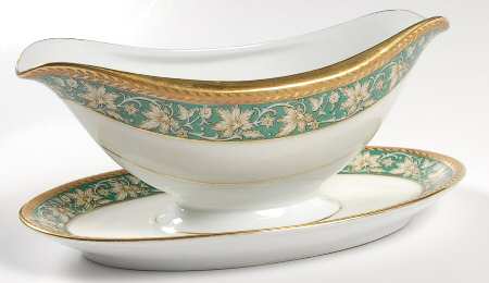 25110 Green Gravy Boat with Attached Underplate