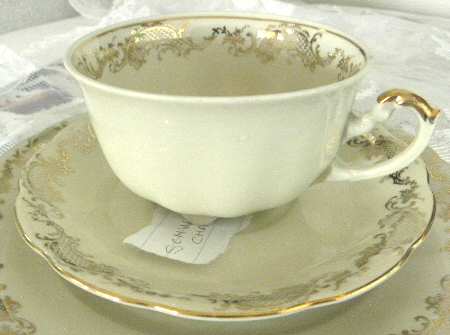 SWH59 Flat Cup & Saucer Set