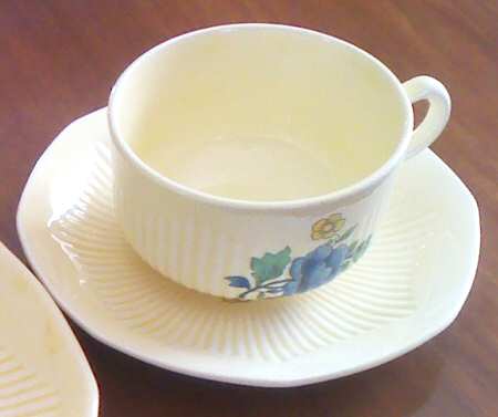 SLM378 Flat Cup & Saucer Set