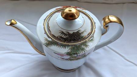 SOK24 Teapot & Lid