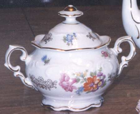 SCH669 Sugar Bowl & Lid