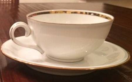 SCH672 Flat Cream Soup Bowl & Saucer Set