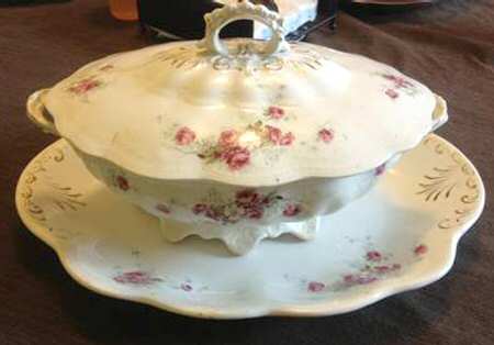 SMP38 Oval Covered Vegetable