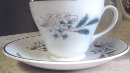 Star Flower Footed Cup & Saucer Set