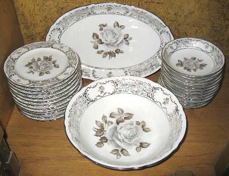 SCH687 14" Oval Serving Platter