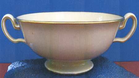 Y1508 Footed Cream Soup Bowl