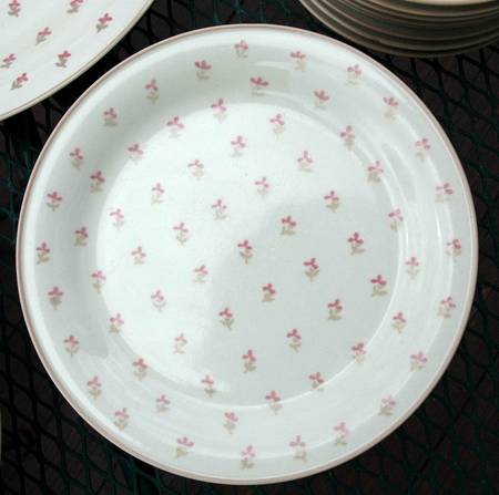 Fleur Taupe Salad Plate