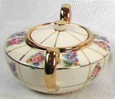 01828 Sugar Bowl & Lid