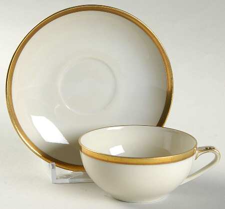 HCZ294 Flat Demitasse Cup & Saucer Set