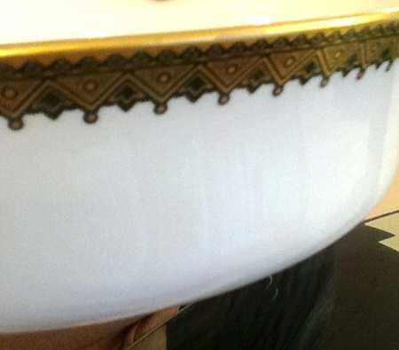 Green Diadem 9" Salad Serving Bowl