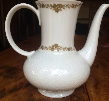 SLT439 Coffee Pot & Lid