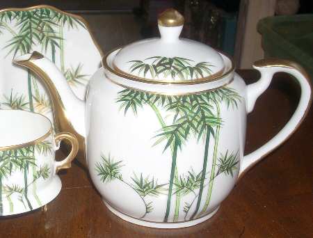 SOK18 Teapot & Lid