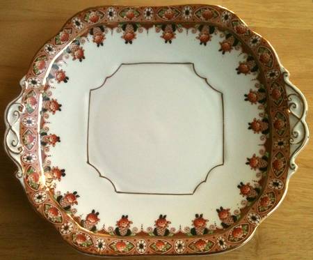 SYC19 Square Handled Cake Plate