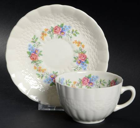 Finsbury Flat Cup & Saucer Set
