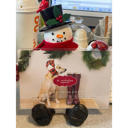 Yuletide Figural Frame (Holds 4" X 6" Photo)