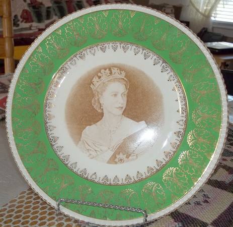 Queen Elizabeth II Coronation by Simpsons