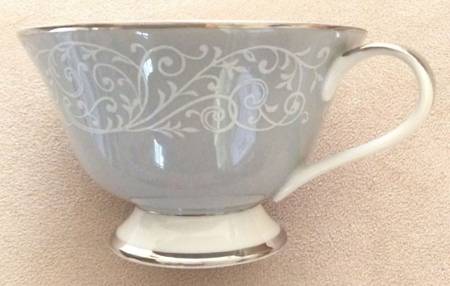 Gray Lace Footed Cup