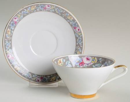 SLT455 Footed Cup & Saucer Set