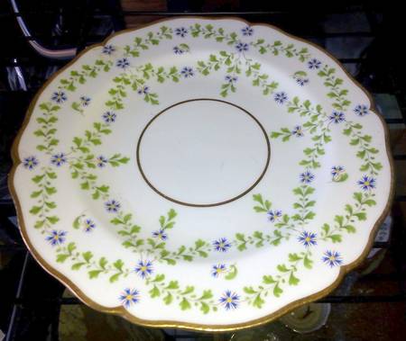 R2079 by Spode