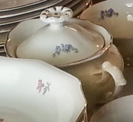 SWH69 Sugar Bowl & Lid