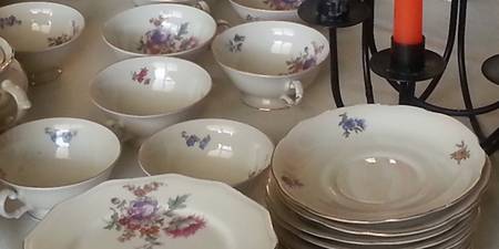 SWH69 Footed Cup & Saucer Set