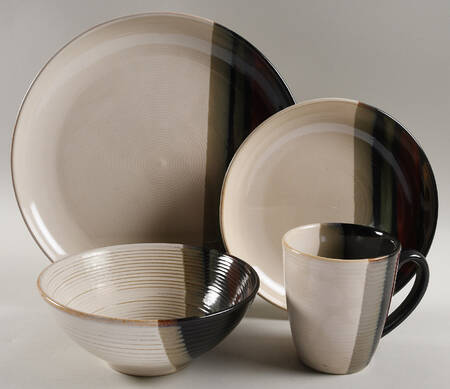 Alpha White 4 Piece Place Setting