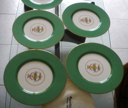 R8295 by Spode