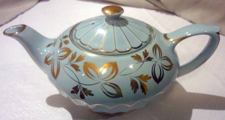 2454 Teapot & Lid