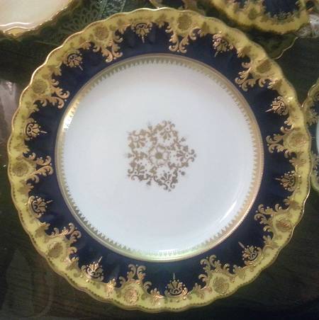 1-7352 by Spode