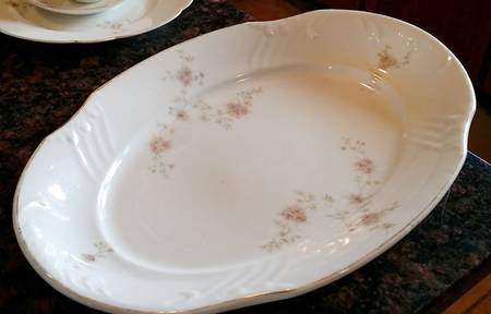 S5W2 12" Oval Serving Platter