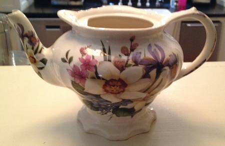 SA76 Teapot No Lid