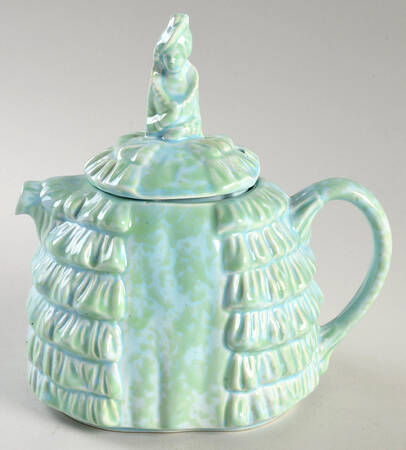Ye Daintee Ladyee Teapot & Lid